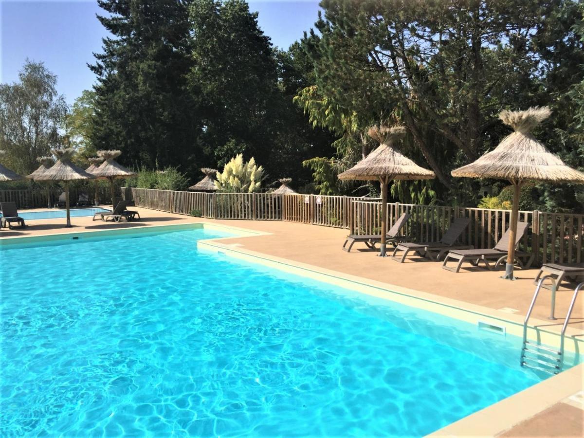 Camping Les Gorges Du Chambon Hotel Eymouthiers  Eksteriør billede
