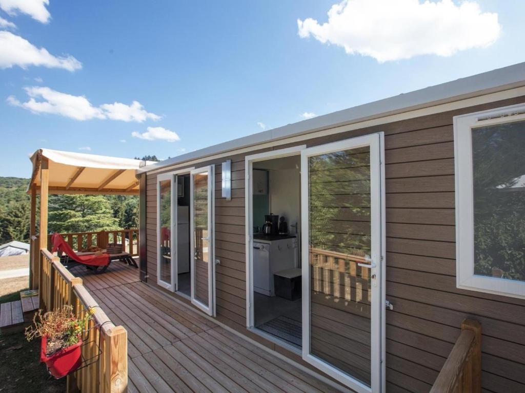Camping Les Gorges Du Chambon Hotel Eymouthiers  Eksteriør billede
